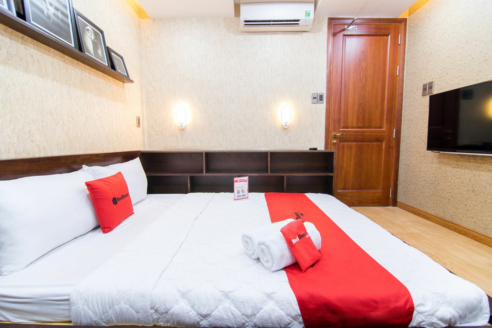 Reddoorz @ Nguyen Trai Street Khách sạn
