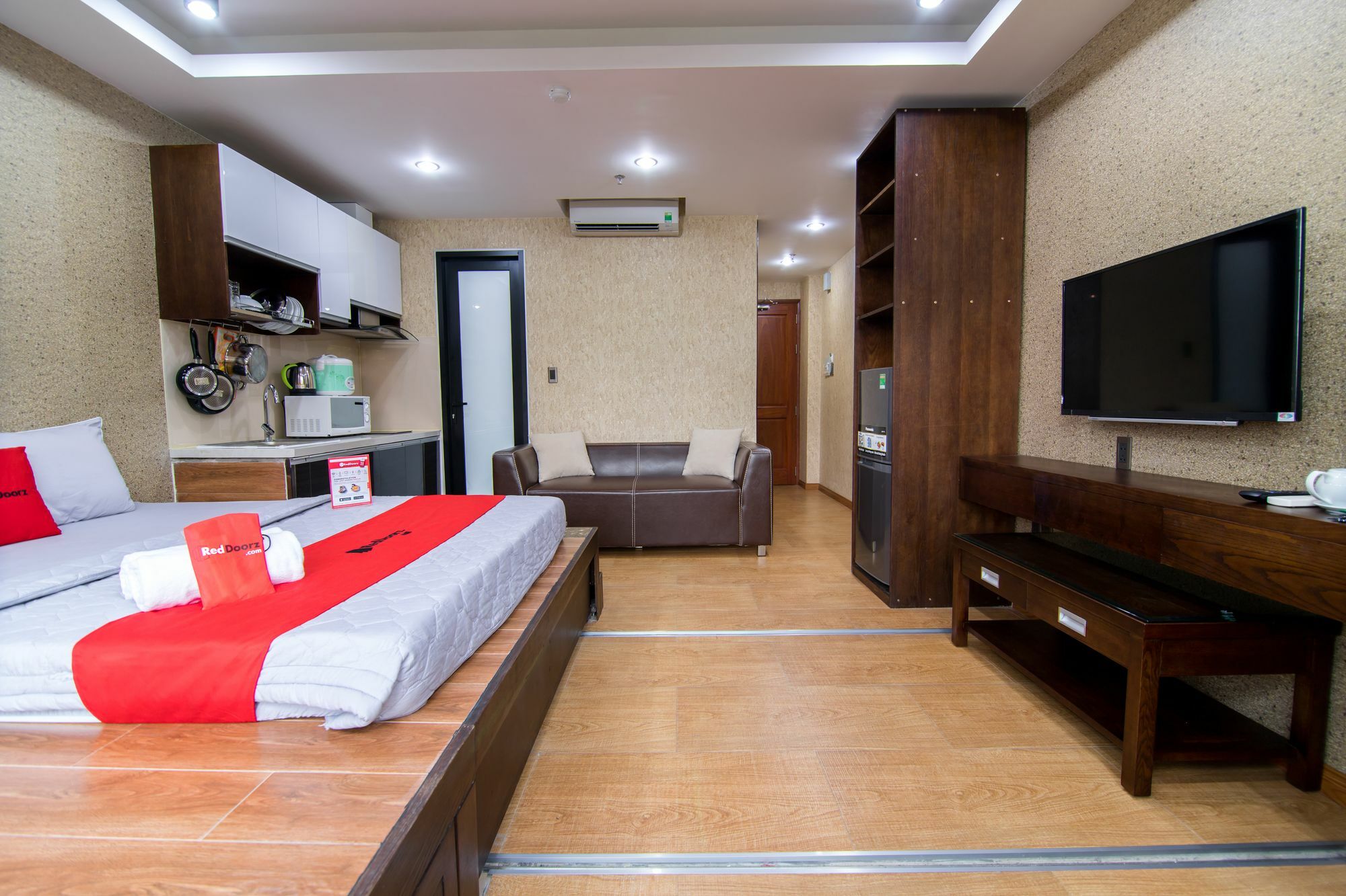 Reddoorz @ Nguyen Trai Street TP. Hồ Chí Minh